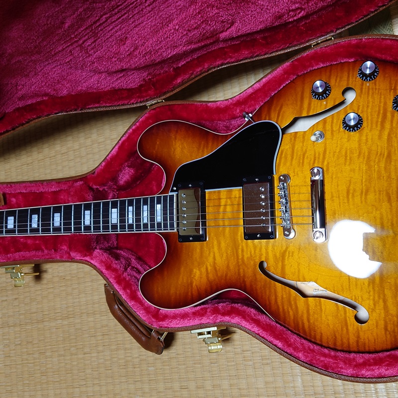Gibson ES-335 Figured ITの画像